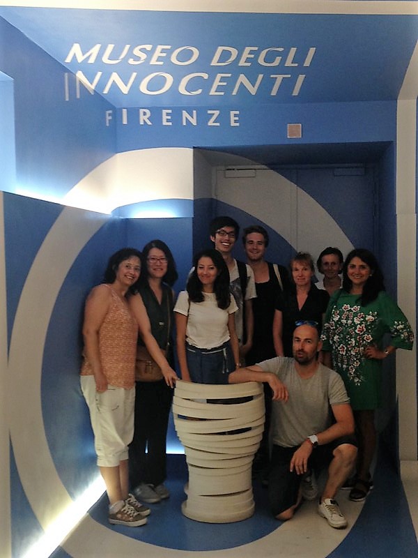 dT1hSFIwY0Rvdkx6TmpMV2R0ZUMxc2FYWmxMbk5sY25abGNpNXNZVzR2YldGcGJDOWpiR2xsYm5RdmFXNTBaWEp1WVd3dllYUjBZV05vYldWdWRDOWtiM2R1Ykc5aFpDOTBZWFIwTUY4eExTMHRkRzFoYVRFMFpHSmxNVGMxWldSaU9EZGlZekU3YW